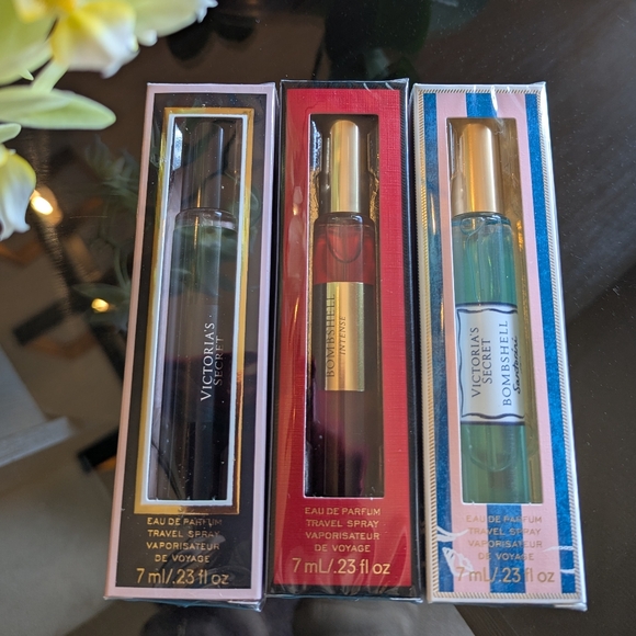 Victoria's Secret Lot - Picture 2 of 15